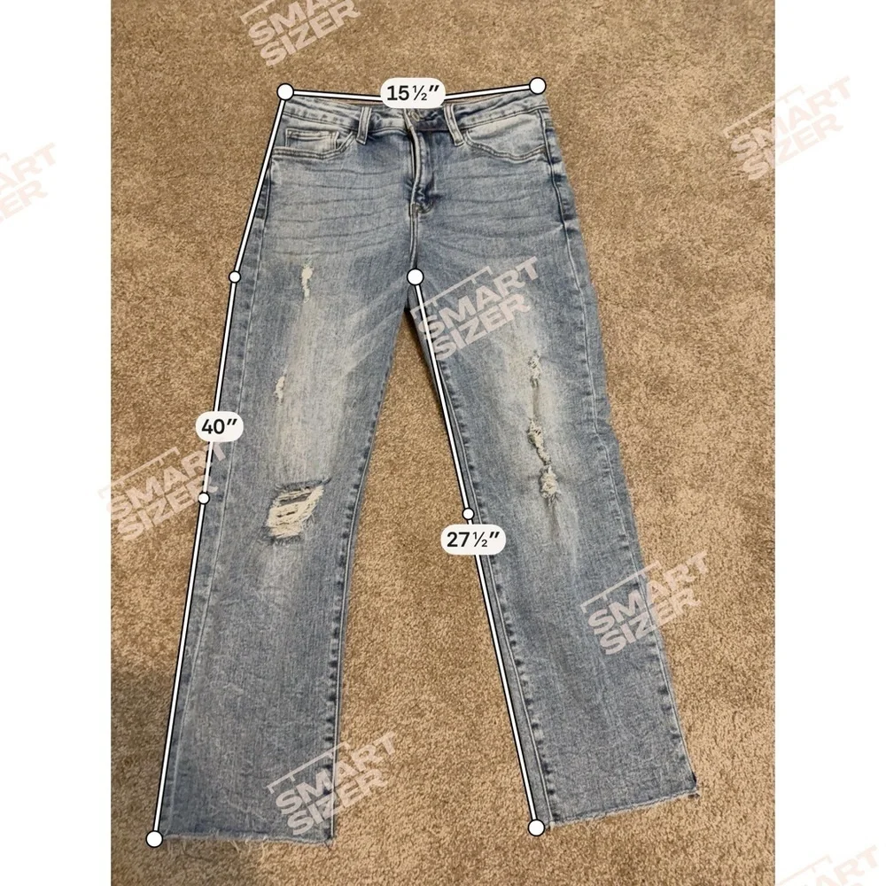 Vervet Distressed Straight-Leg Women’s Jeans in Faded Blue - size 27. B13